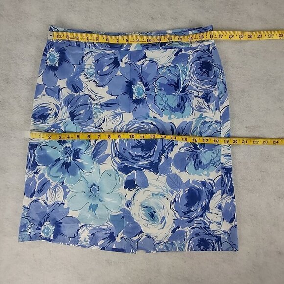 Van Heusen Women's 100% Cotton Blue, White Floral Back Zip, Pencil Skirt Size 8 - Picture 7 of 10